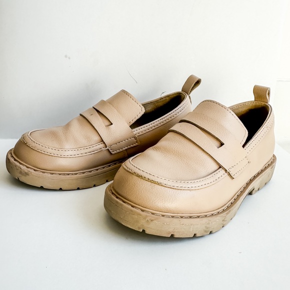 Zara Girls Tan Penny Loafers / Size 26 - Picture 2 of 6